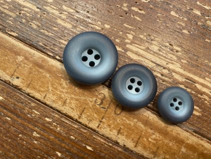 Modrý knoflík 25,4mm , 21,6mm , 16,5mm