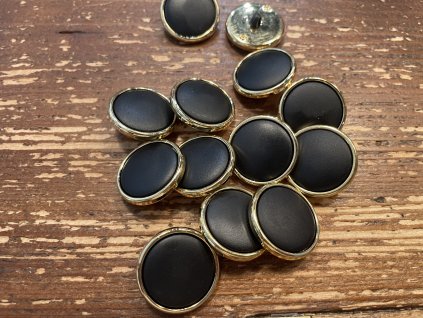 Černý knoflík se zlatým okrajem 25mm