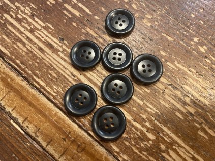 Černý knoflík 19,1mm