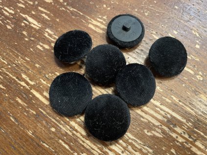 Černý sametový knoflík 25,4mm