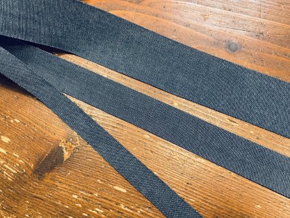Lemovací proužek a la denim v modré barvě
