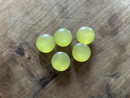 Světle zelený knoflík-bochánek, 12mm