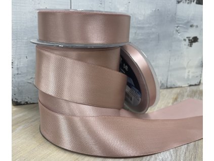 Světle starorůžová  saténová stuha