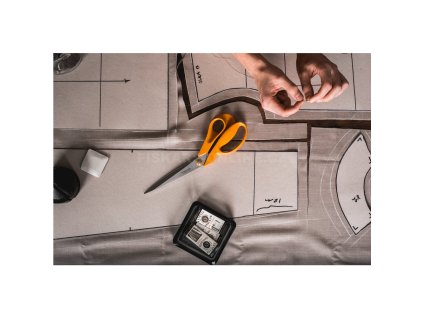 e3c578622bcc23047ffc7a43e9568612 fiskars environment classic tailor shears 27cm 1005145 04