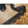 Úzká černá krajka ve stylu DG, 3cm