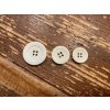 Bílý knoflík 15,2mm , 17,8mm , 22,8mm