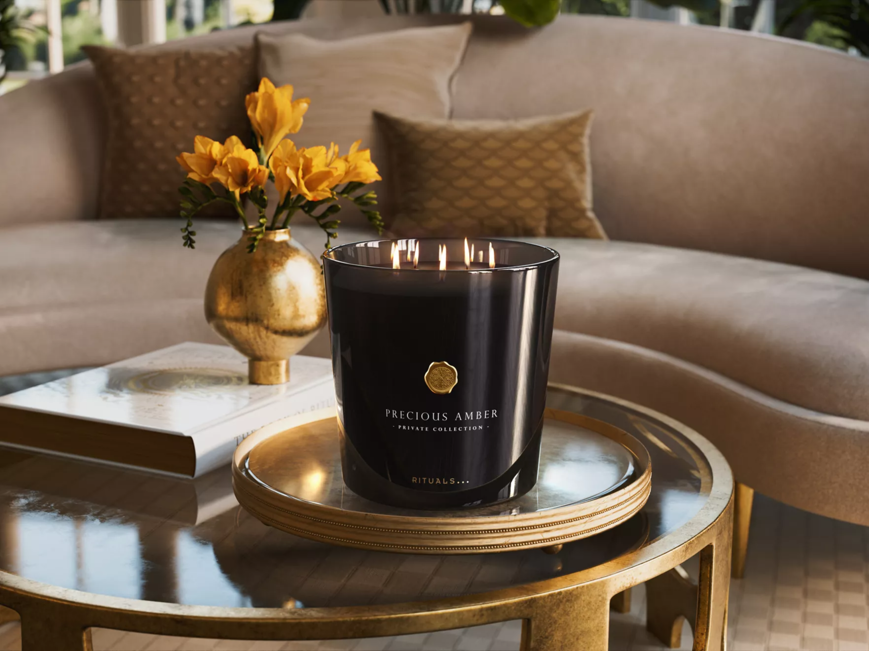 Precious Amber Scented Candle