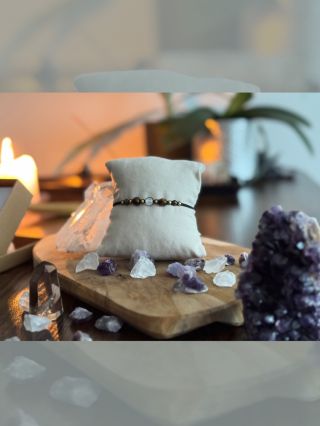 Čím je tento talisman jedinečný? Je to jednoduché, tak čti dál ať se to dozviš ✨ Selenit zklidní a usměrní Tvé myšlenky....