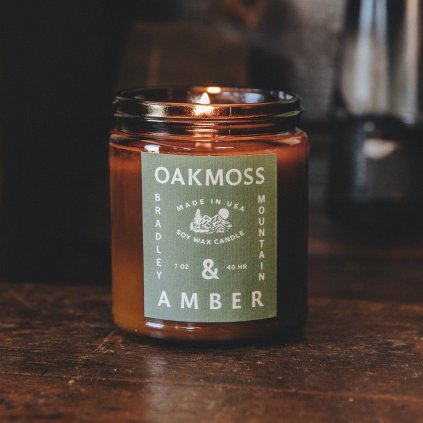 Oakmoss & Amber Candle - Bradley Mountain