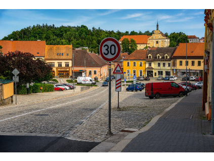 30 Pozor Vlak
