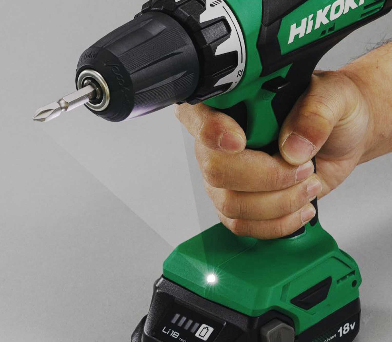 Aku šroubovák 18V HiKOKI / Hitachi Japan, 2000 mAh, Li-ion, počet aku 2 ks DS18DFWCZ