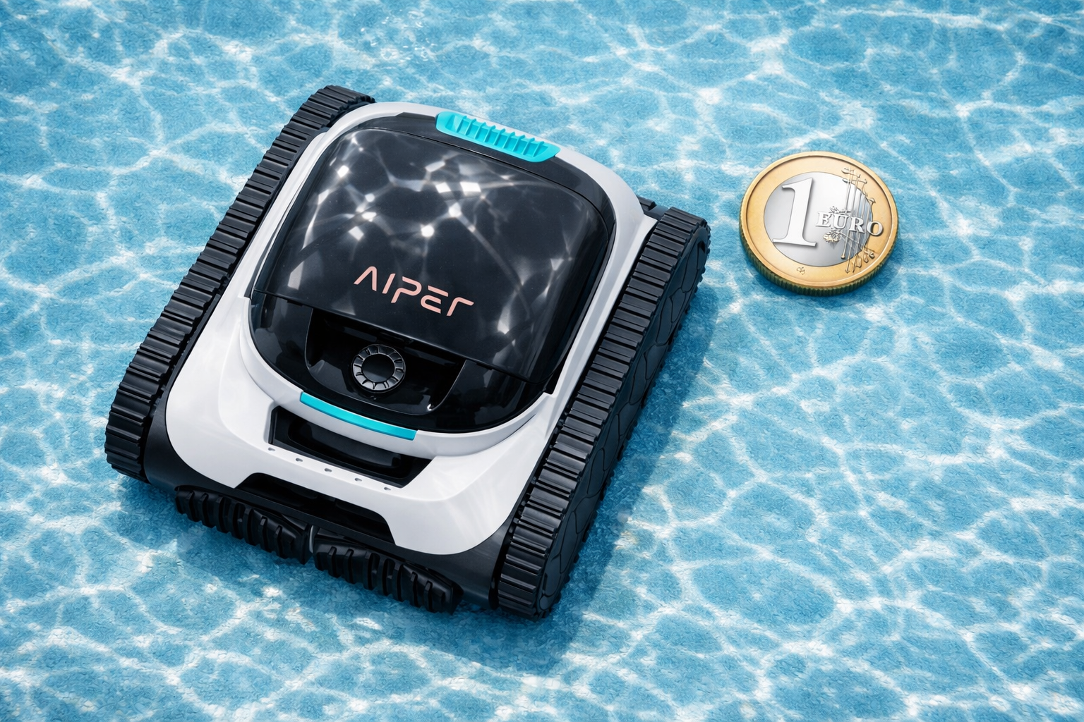 Robotický bazénový vysavač a 1 € mince ve vodě