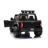 Elektrické autíčko Ford Super Duty 24V čierne, Dvojmiestne, Pohon 4X4 s vysokovýkonnými 24V motormi a odpružením, Dvojité zadné EVA kolesá, 2,4 GHz Diaľkový ovládač, Svetelná rampa LED, MP3 prehrávač s USB vstupom, ORIGINÁL licencia