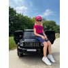 Elektrické autíčko Mercedes-Benz G63 AMG 4x4² Dvojmiestne 12V, biele, MP3 Prehrávač s USB/AUX vstupom, Pohon 4x4, Batéria 12V14Ah, EVA kolesá s odpružením, Koženkové sedadlá, Diaľkový ovládač, Licencované