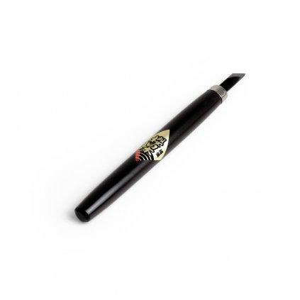Japanese Carving Mini-Chisel SAKURA Nihon with Right-Slant Blade - 7.5 mm