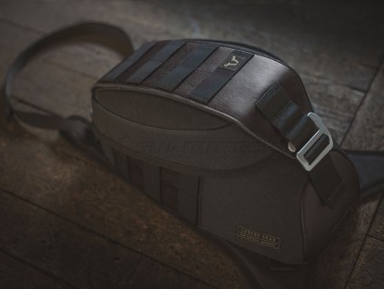 9606 1576 vyr 1502bc trs 00 402 10000 Legend Gear Tankrucksack LT2 5 5 l Riemenbefestigung Wasserabweisend