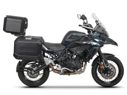 Kompletní sada černých hliníkových kufrů SHAD TERRA BLACK , 48L topcase   36L/47L boční kufry, včetně montážní sady a plotny SHAD BENELLI TRK 502X