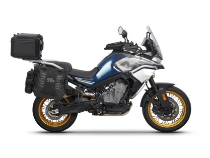 Kompletní sada bočních adventure brašen SHAD TERRA TR40 a hliníkového 55L vrchního kufru, včetně montážní sady SHAD CF MOTO 800MT