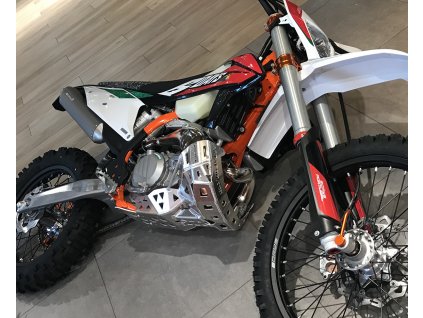 PG05 - Hliníkový kryt výfuku a motoru KTM HUSQVARNA GAS GAS 250 300 EXC TE EC 2T MODEL 2020 - 2022