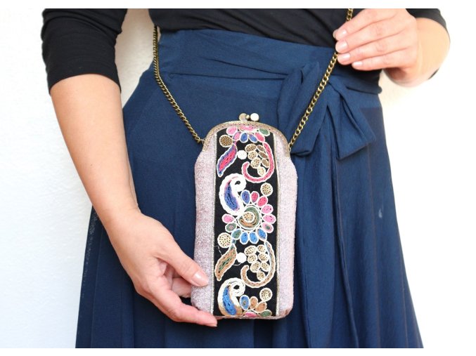 Workshop - Vintage mini kabelka (2. 3. 2025)