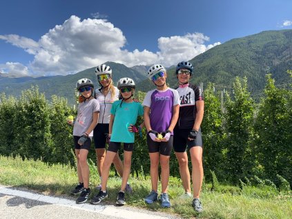 0f007726 f8b8 49f7 a9a0 604e5a680f79