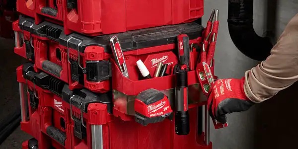 Milwaukee PACKOUT™ - Organizácia náradia pre profesionálov