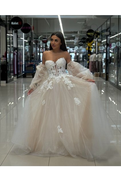 9490f10e fb8d 4b34 ab58 d27675427ced