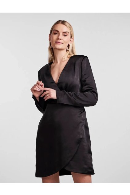 yas26028276 cblack v190939 10