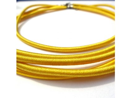 Hedvábný náhrdelník 3 mm žlutý