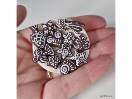 Magnet FIMO perníčky Monika Brýdová (1)