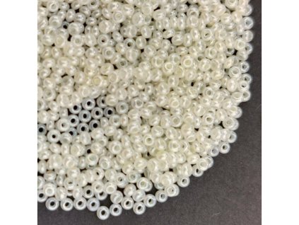 Preciosa rokajl 7/0 krémový listr