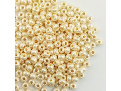 Preciosa rokajl 7/0 béžový listr