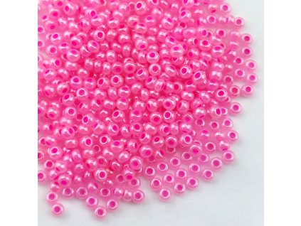 Preciosa rokajl 11/0 růžový průtah listr