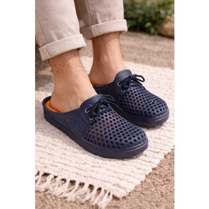 16e00ffb b1be 43a1 b93a dcdb1d82b90b