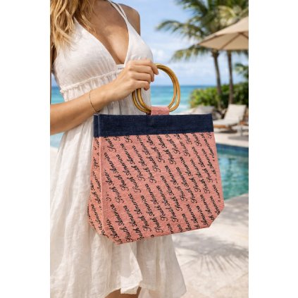 e8f7da3c 5c1c 4057 966d 4d55a71bcc8e