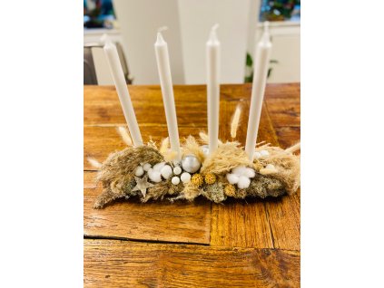 Pampový (adventní) svícen