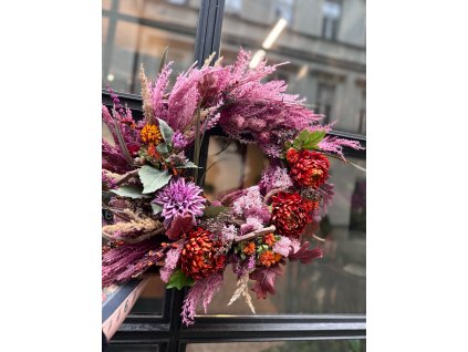 Podzimní s umělými květinami