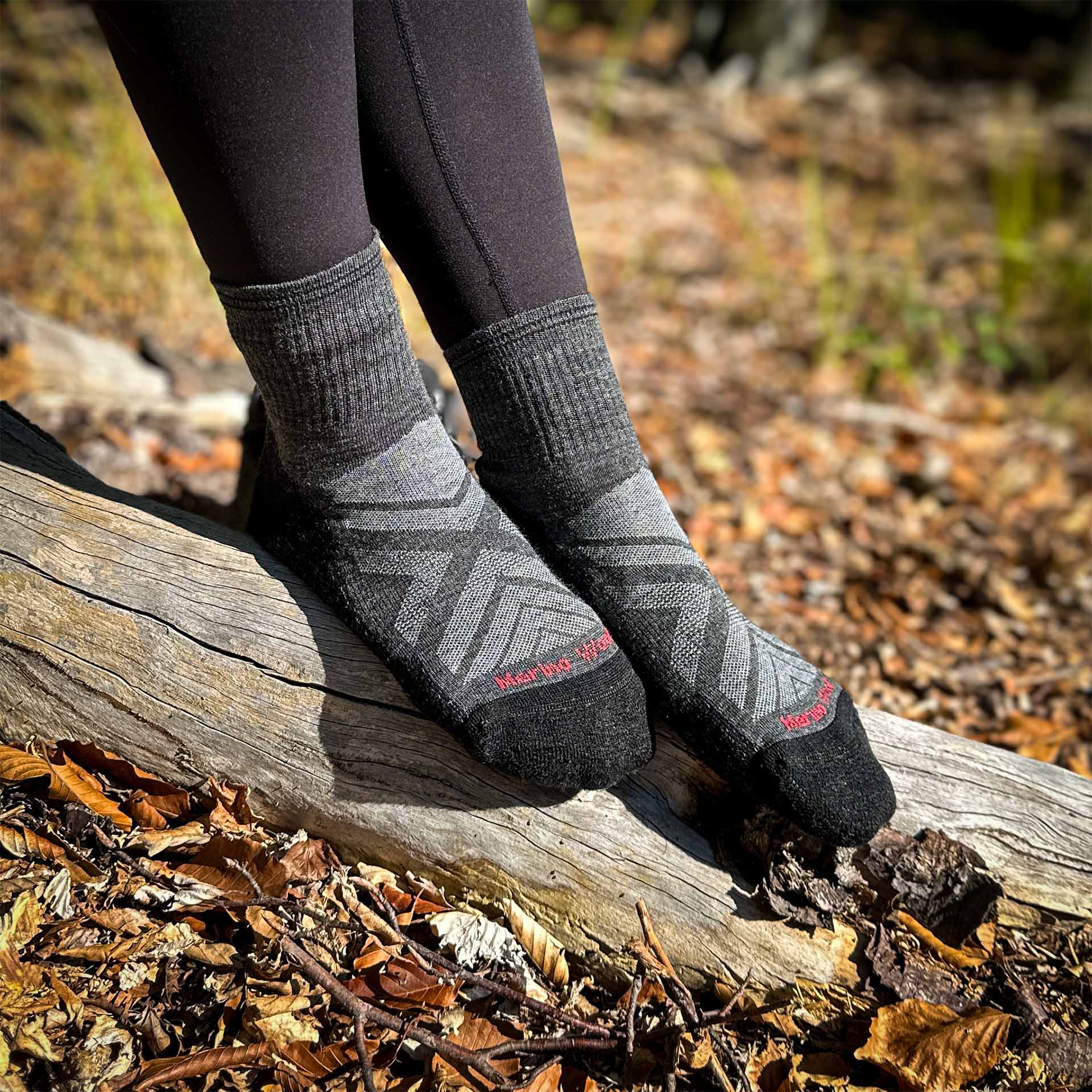 Bezešvé outdoorové merino ponožky Climby Zen Mid šedá