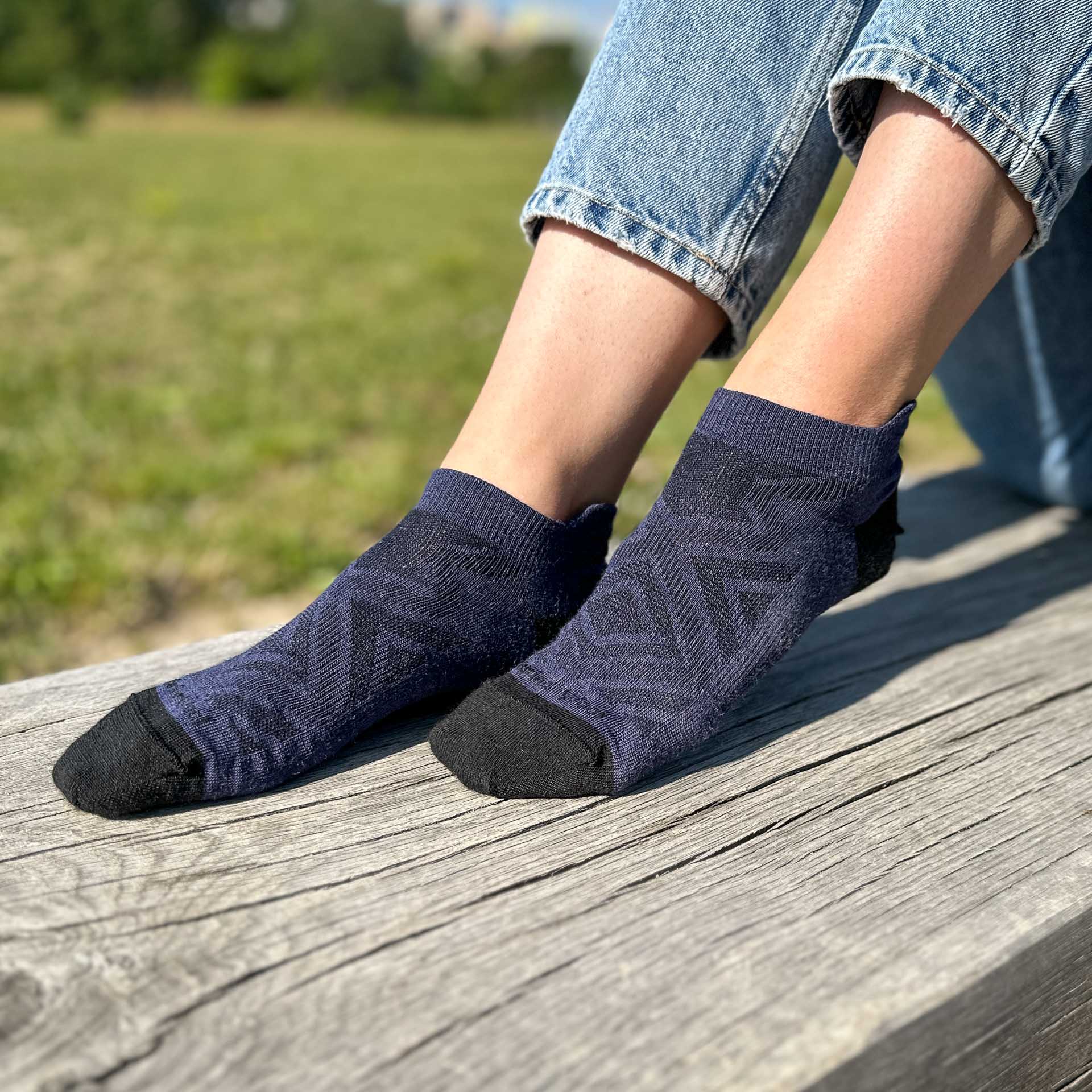 Bezešvé ponožky z merino vlny Fuzzy Low