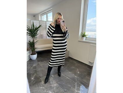 Pletené šaty Slowly čierna