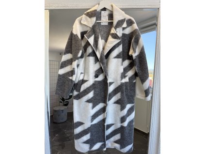 KabátSirlo sivo-biely