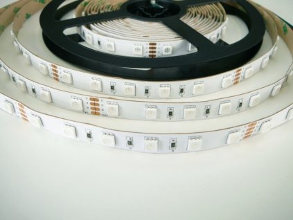 RGB LED pásek 24V-300 záruka 3 roky