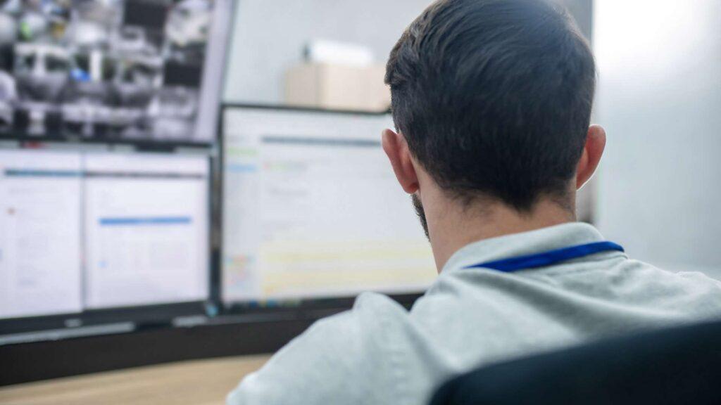 Měření a regulace, řízení technologií