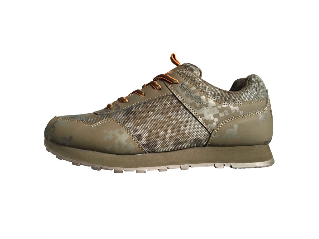 CHUB Vantage Camo Trainers