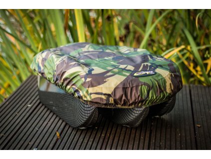 CARPLOUNGE Baitboat Cover Camouflage