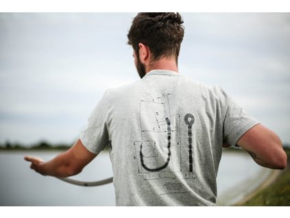 hook spec tee 4