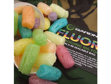 Fluoro Dissolving Foam on Camo3 copy