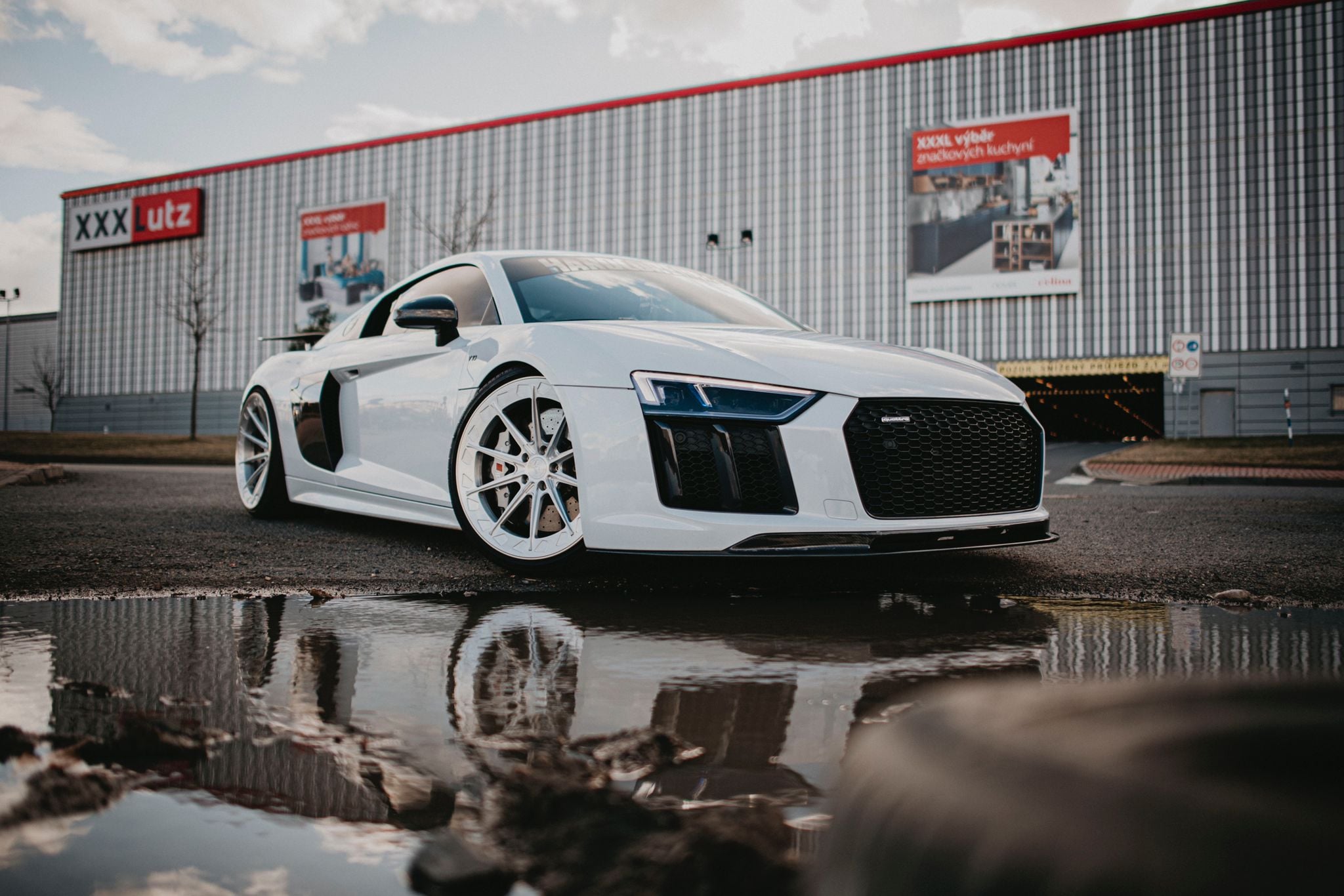 Audi R8 V10