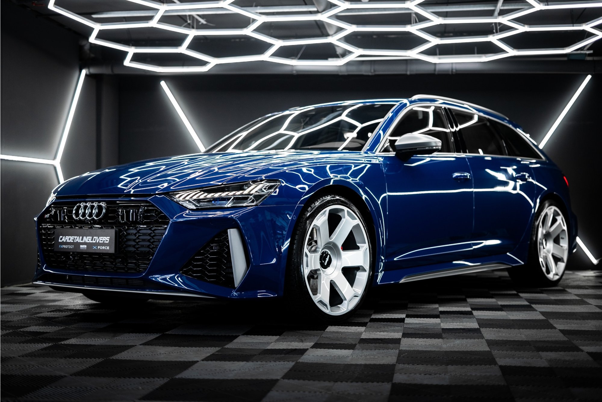 Audi RS6 Ascari Blue