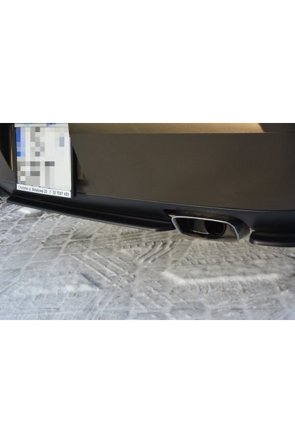 Maxton Design středový spoiler zadního nárazníku bez žebrování pro Dodge Challenger Mk3, černý lesklý plast ABS